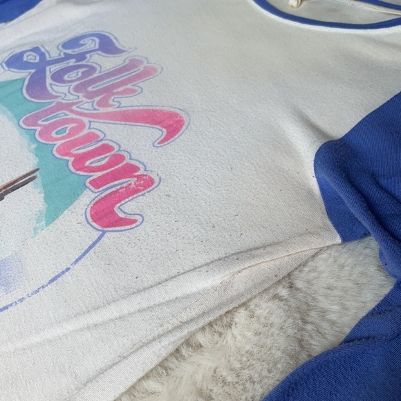 Spell | Folk Town Raglan | M - Picture 11 of 17